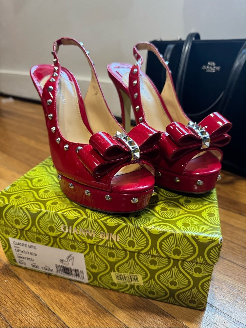 Gianni Bini Spikey629 Red Patent Studded Bow Slingback Platform Heels - Picture 3 of 9